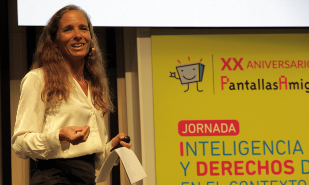 Conferencia de Ellen Helsper, “Alfabetización digital e inteligencia artificial: Derechos y Vulnerabilidades en la Infancia”, en la Jornada XX Aniversario de PantallasAmigas